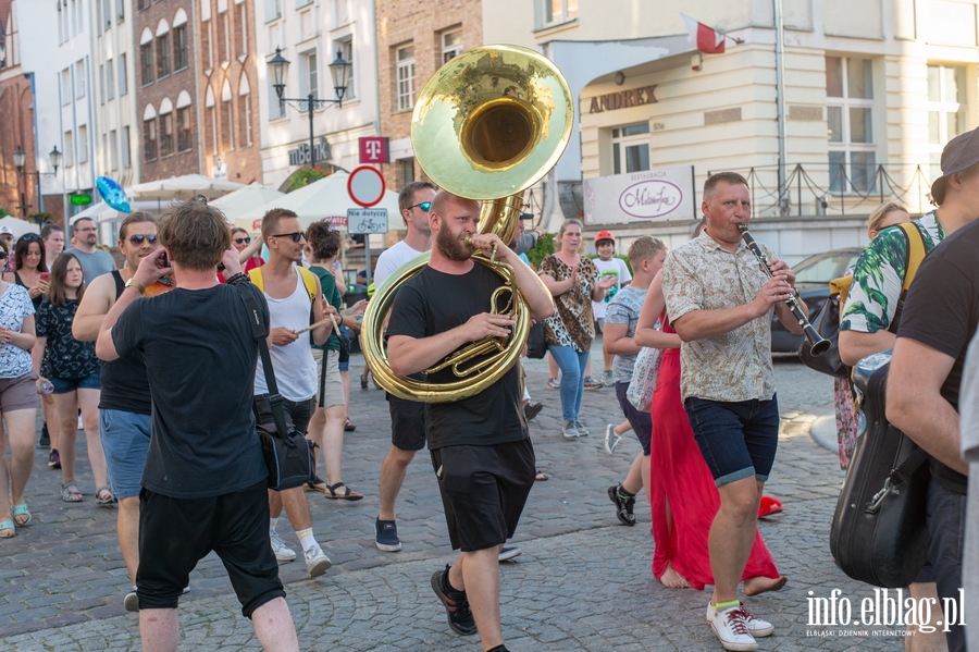 Elblskie wito Muzyki. Koncerty na ulicach starwki, a na fina Dwiczna Parada, fot. 115