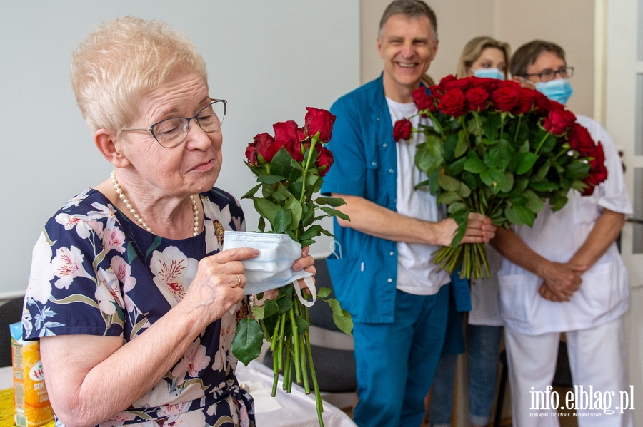 "Kierowaam si sercem". Dr Ewa Miosz przesza na emerytur po 50 latach pracy w szpitalu, fot. 15