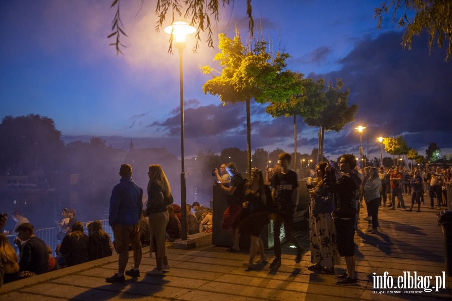 Występ Madis, oraz pokaz laserowy nad rzeką Elbląg, fot. 13