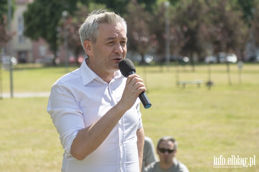 Robert Biedro i Monika Falej na pikniku w parku Nieczuja - Ostrowskiego, fot. 22