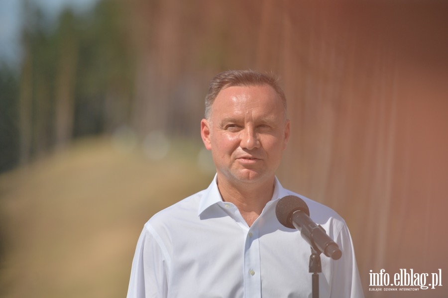 Wizyta Prezydenta Andrzeja Dudy i premiera Mateusza Morawieckiego na budowie przekopu Mierzei Wiślanej, fot. 19
