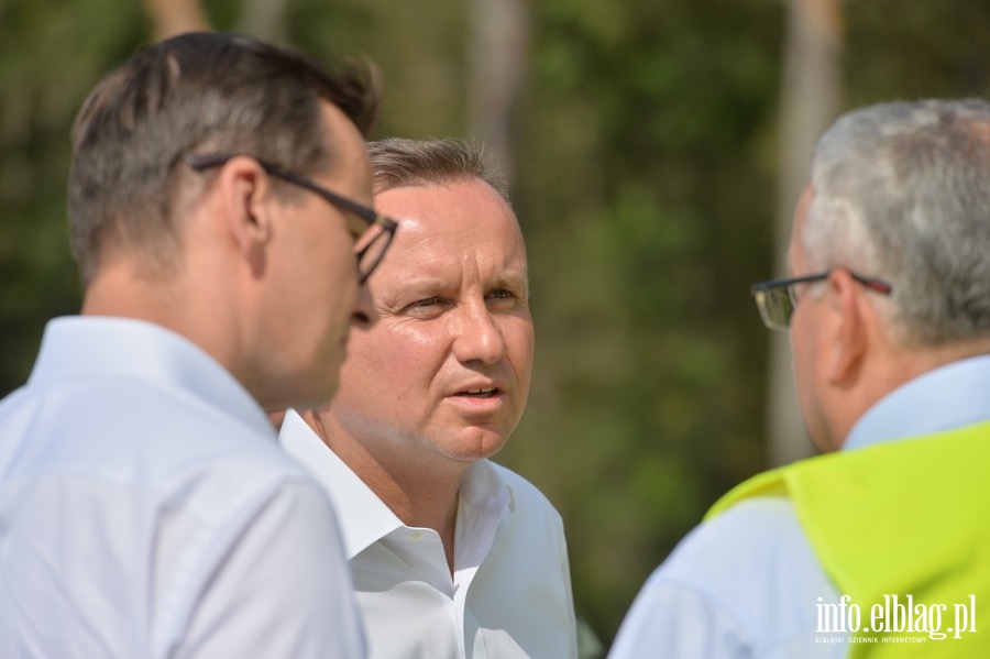 Wizyta Prezydenta Andrzeja Dudy i premiera Mateusza Morawieckiego na budowie przekopu Mierzei Wiślanej, fot. 40