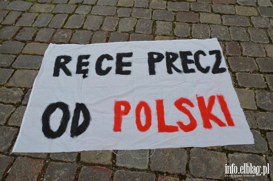 "Rce precz...", fot. 9