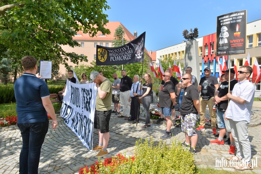 Narodowcy protestowali w Elblągu. Chcą zerwania współpracy z Tarnopolem i ronda Ofiar Wołynia , fot. 17