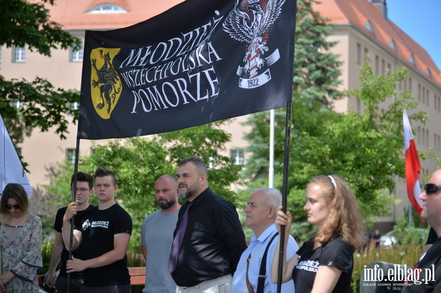 Narodowcy protestowali w Elblgu. Chc zerwania wsppracy z Tarnopolem i ronda OfiarWoynia , fot. 20