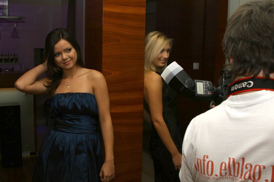 Sesje zdjciowe z kandydatkami na Miss Ziemi Elblskiej 2010 zza kulis cz.3, fot. 23