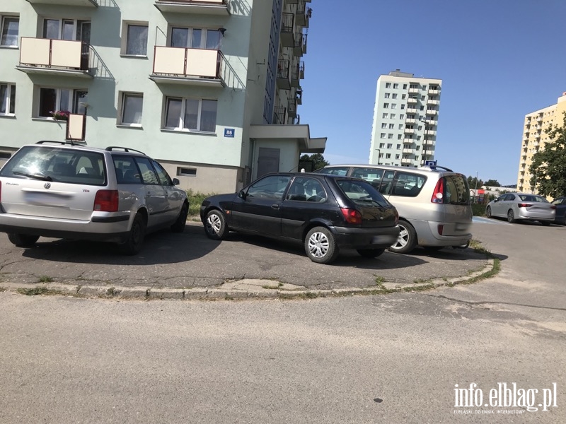 Mistrzowie parkowania w Elblągu (część 111), fot. 10