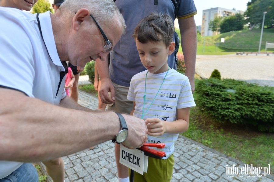 Marszobiegi na orientacj tym razem w Parku Modrzewie , fot. 5