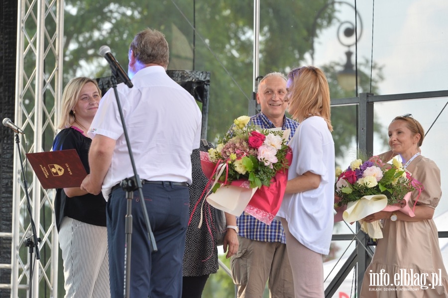 Sound'n'Grace w Elblgu. Chr zapiewa podczas festynu na starwce, fot. 4