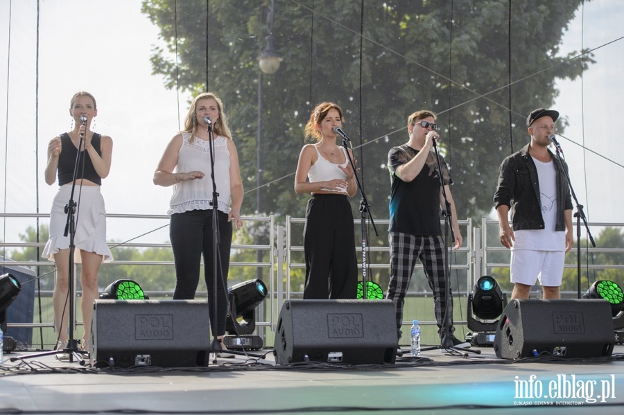 Sound'n'Grace w Elblągu. Chór zaśpiewał podczas festynu na starówce, fot. 21