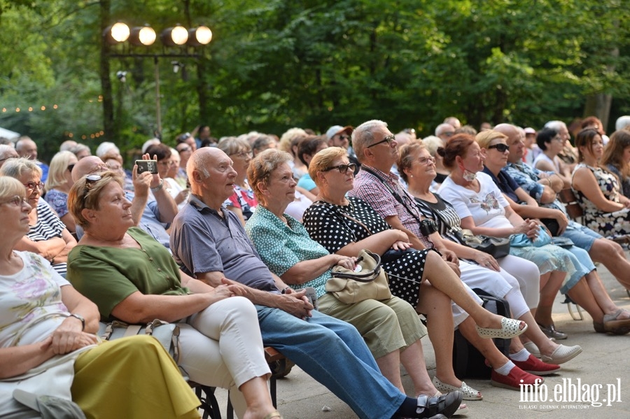 Letni Salon Muzyczny w Baantarni. Tym razem "Edukacja Rity", fot. 27