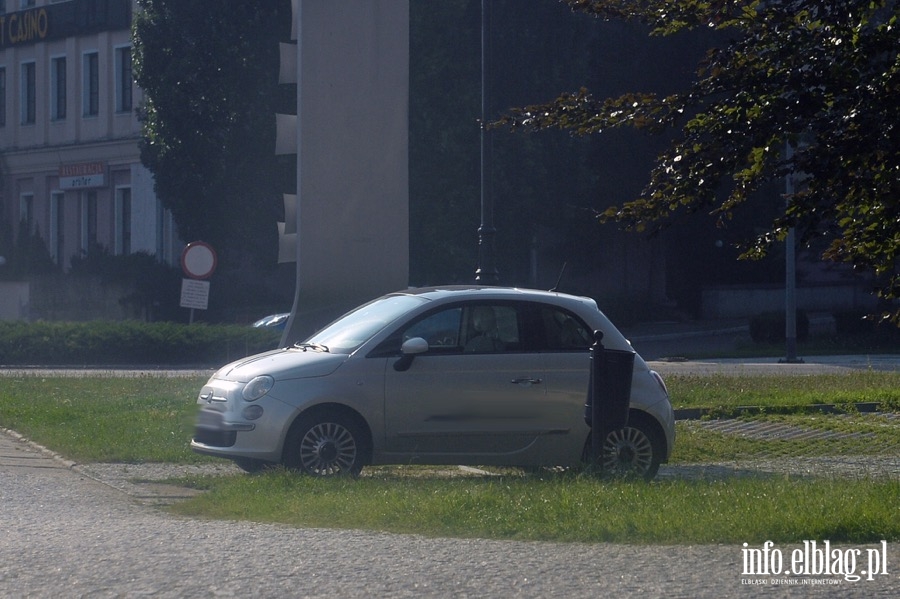 Mistrzowie parkowania w Elblgu (cz 113), fot. 14