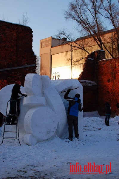 Pierwszy dzie VI Festiwalu Rzeby w niegu - Terytorium Bieli, fot. 1