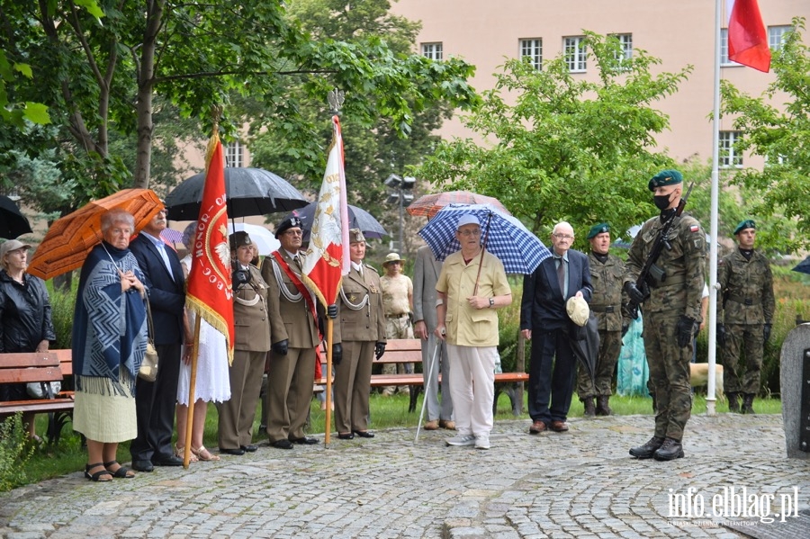 Dzi "zawyy" syreny. Uczczono 77. rocznic wybuchu Powstania Warszawskiego, fot. 3