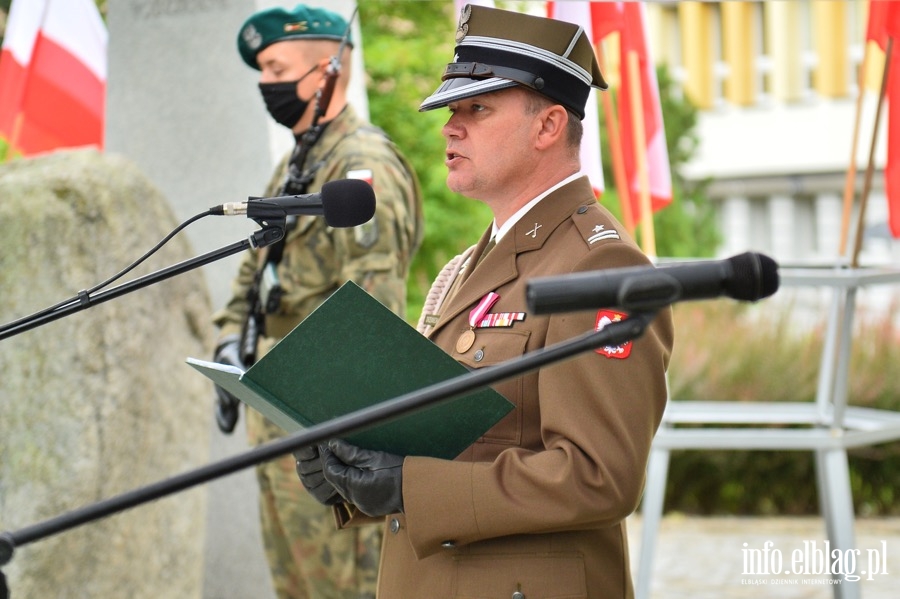 Dzi "zawyy" syreny. Uczczono 77. rocznic wybuchu Powstania Warszawskiego, fot. 26