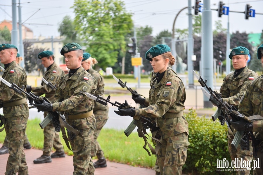 Dzi "zawyy" syreny. Uczczono 77. rocznic wybuchu Powstania Warszawskiego, fot. 27