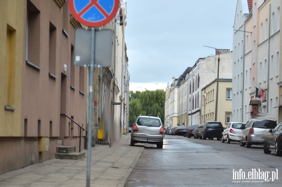 Mistrzowie parkowania w Elblągu (część 115), fot. 12