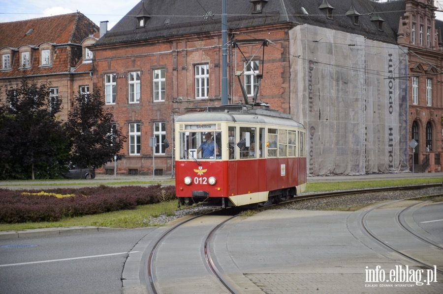 Wycieczka z przewodnikiem tramwajem linii  ,,T'', fot. 1