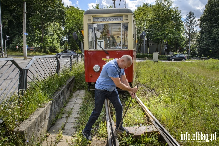 Wycieczka z przewodnikiem tramwajem linii  ,,T'', fot. 40