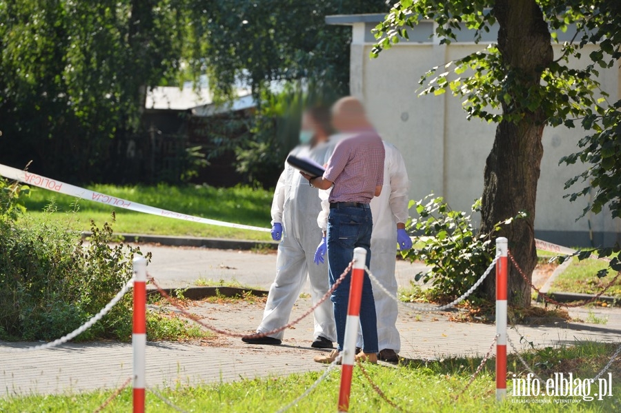 Nieznany sprawca wysadzi bankomat przy Wiejskiej. &#8222;Najprawdopodobniej nie skradziono pienidzy&#8221;, fot. 11