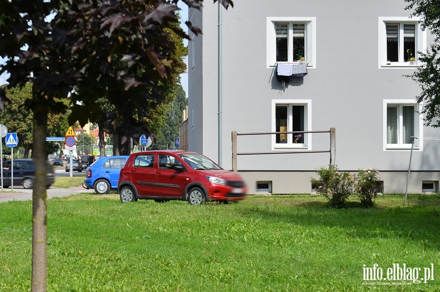 Mistrzowie parkowania w Elblgu (cz 118), fot. 11