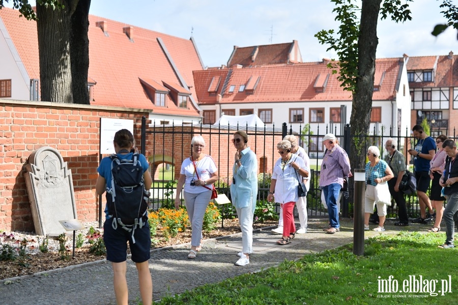 Sobotnia wycieczka z przewodnikiem PTTK, fot. 27