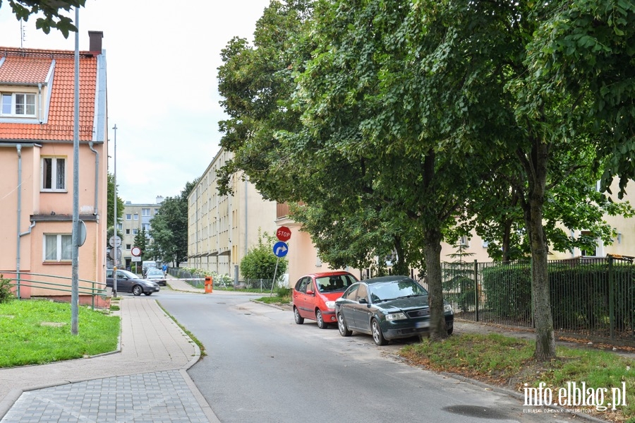 Problem z parkowaniem przy ul. Zajchowskiego, Nowowiejskiej i Starowiejskiej (szkoa, obek, przedszkole), fot. 14