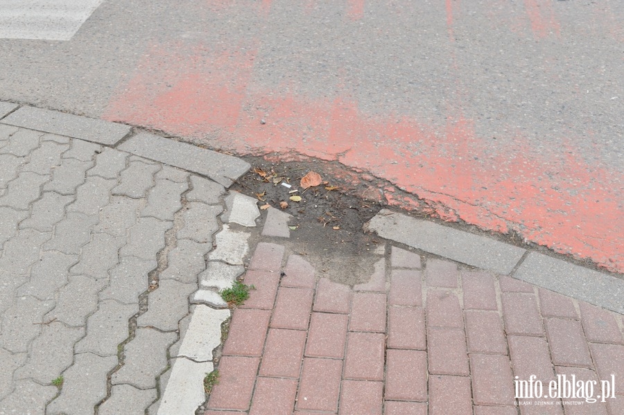 Na Grunwaldzkiej problem z chodnikami i brakiem ścieżki rowerowej, fot. 2