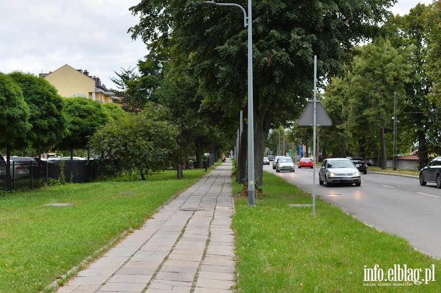 Na Grunwaldzkiej problem z chodnikami i brakiem ścieżki rowerowej, fot. 15