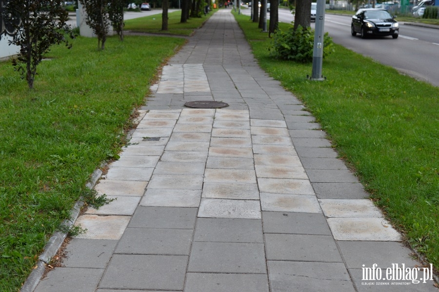Na Grunwaldzkiej problem z chodnikami i brakiem cieki rowerowej, fot. 17