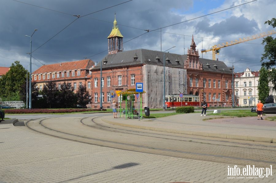 Mkn po szynach czerwone tramwaje, fot. 1