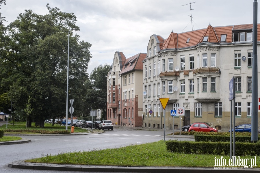 Ulica Powstacw Warszawskich, fot. 40