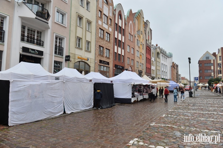 Jarmark, kiermasz książek, wspólne gotowanie... trudno będzie pożegnać Elbląskie Święto Chleba, fot. 17