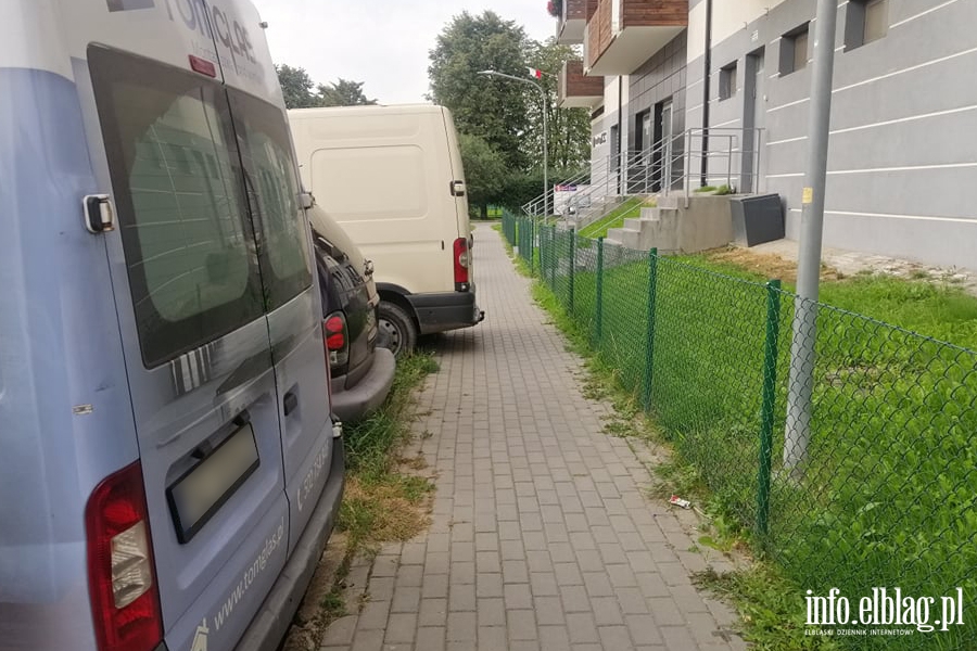 Mistrzowie parkowania w Elblągu (część 124), fot. 7