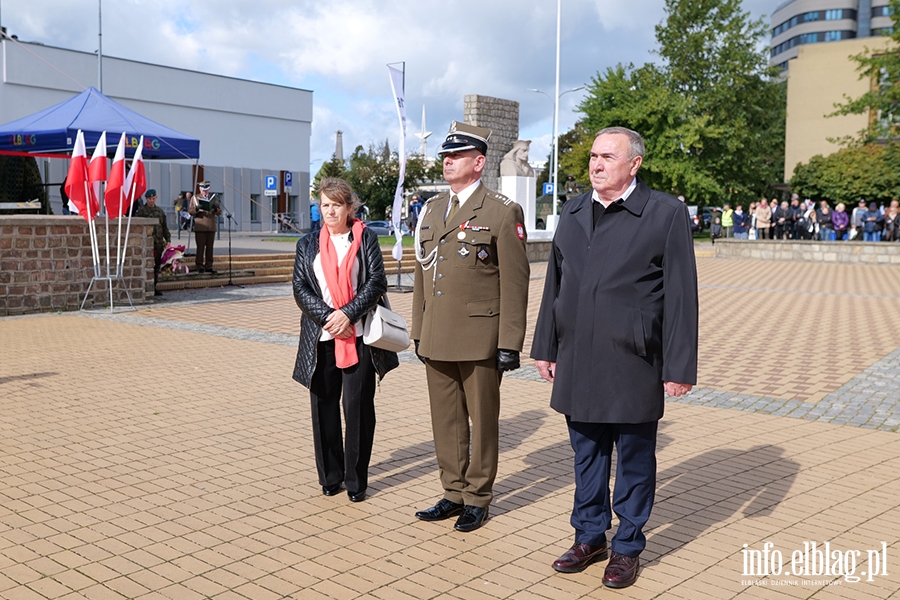 Sztandar dla 16. Pułku Logistycznego, fot. 36