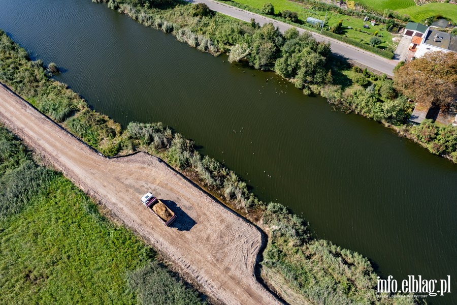 Trwają prace przy drugiej części budowy drogi wodnej, fot. 8