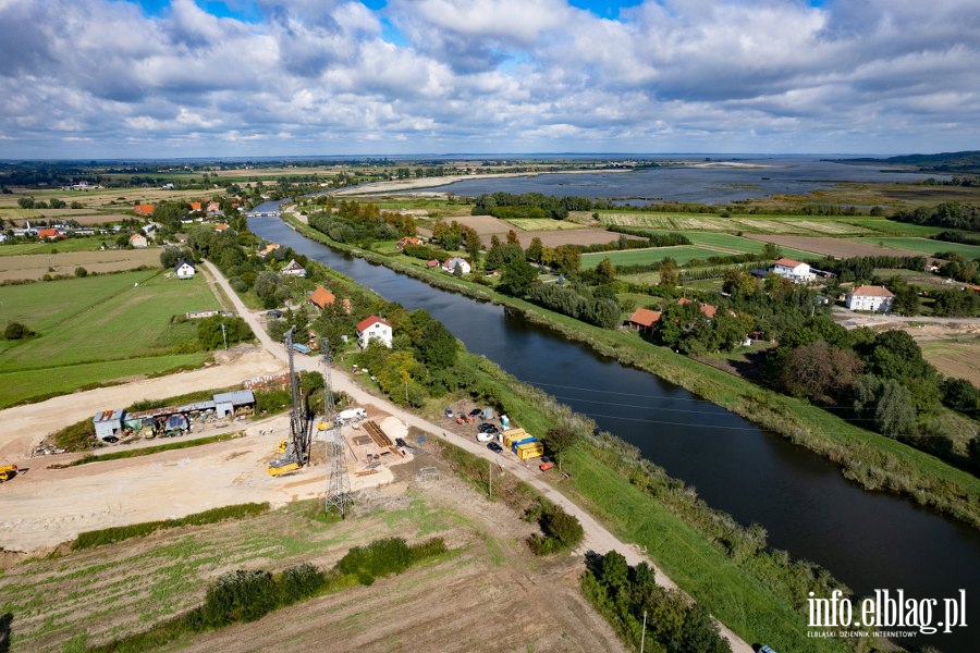 Trwaj prace przy drugiej czci budowy drogi wodnej, fot. 12