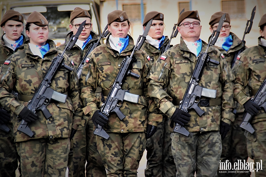 Przysiga wojskowa to wyraz patriotyzmu, oddania i zobowizania wobec Ojczyzny i Narodu Polskiego, fot. 9