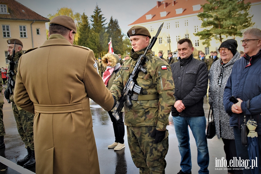 Przysiga wojskowa to wyraz patriotyzmu, oddania i zobowizania wobec Ojczyzny i Narodu Polskiego, fot. 11