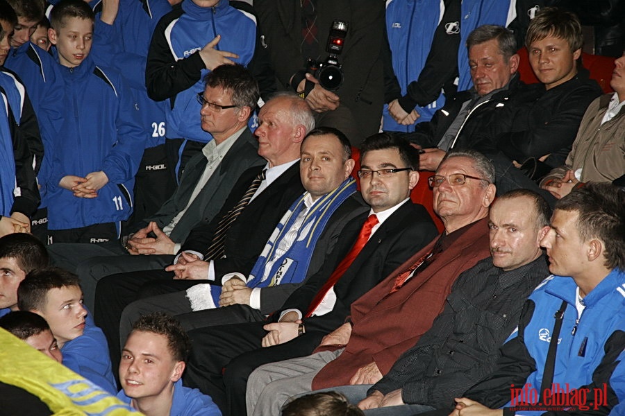Prezentacja piłkarzy Olimpii Elbląg przed rundą wiosenną sezonu 2009/2010, fot. 4