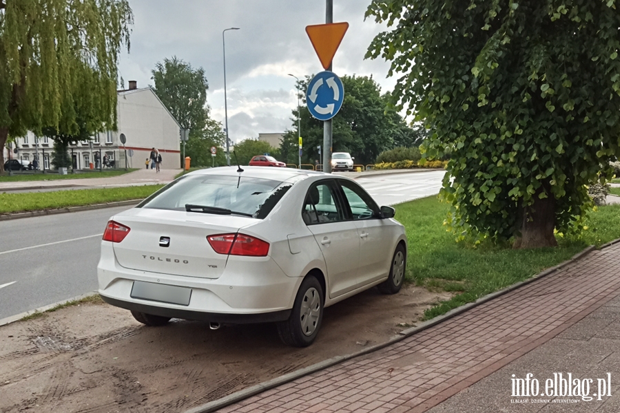 Mistrzowie parkowania w Elblgu (cz 156), fot. 5
