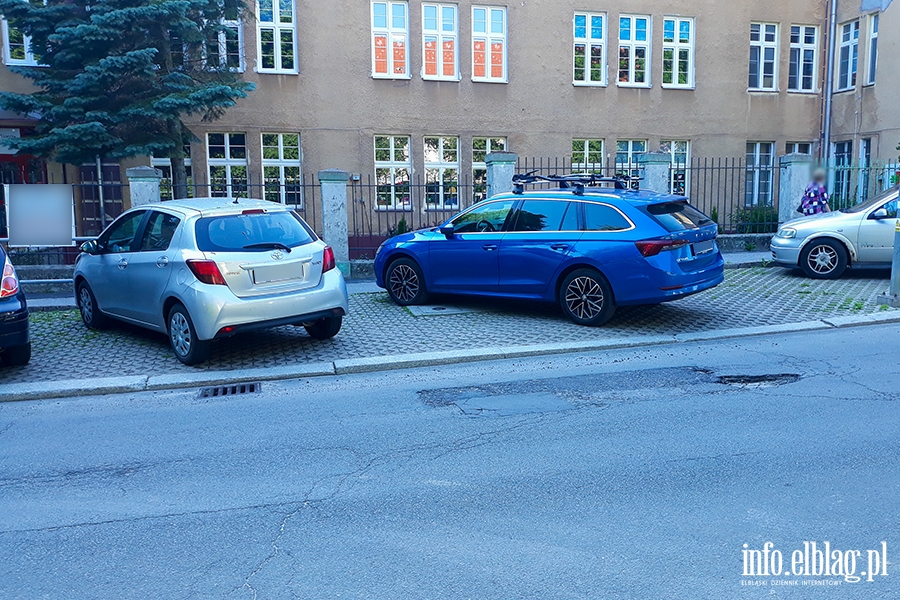 Mistrzowie parkowania w Elblgu (cz 158), fot. 4