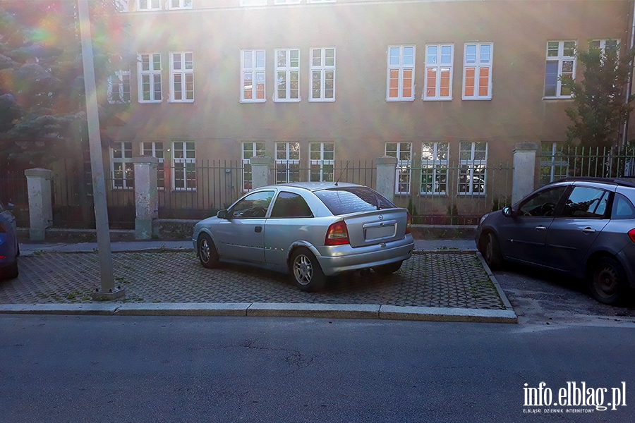 Mistrzowie parkowania w Elblgu (cz 158), fot. 6