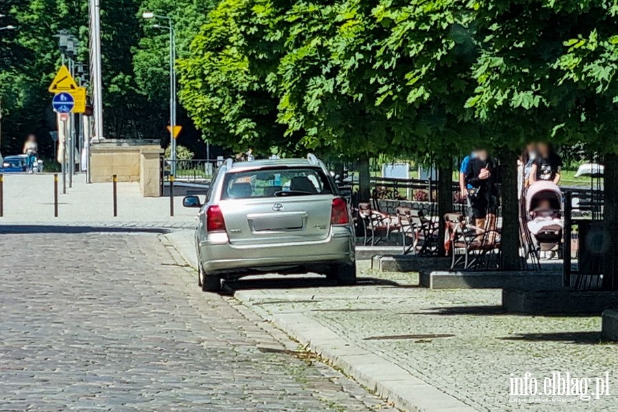 Mistrzowie parkowania w Elblgu (cz 158), fot. 11