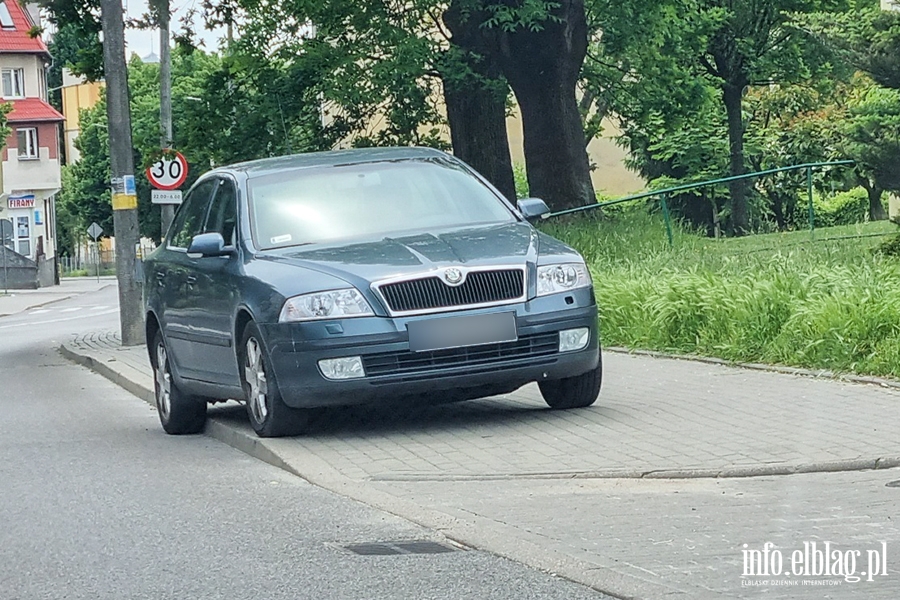 Mistrzowie parkowania w Elblgu (cz 160), fot. 11