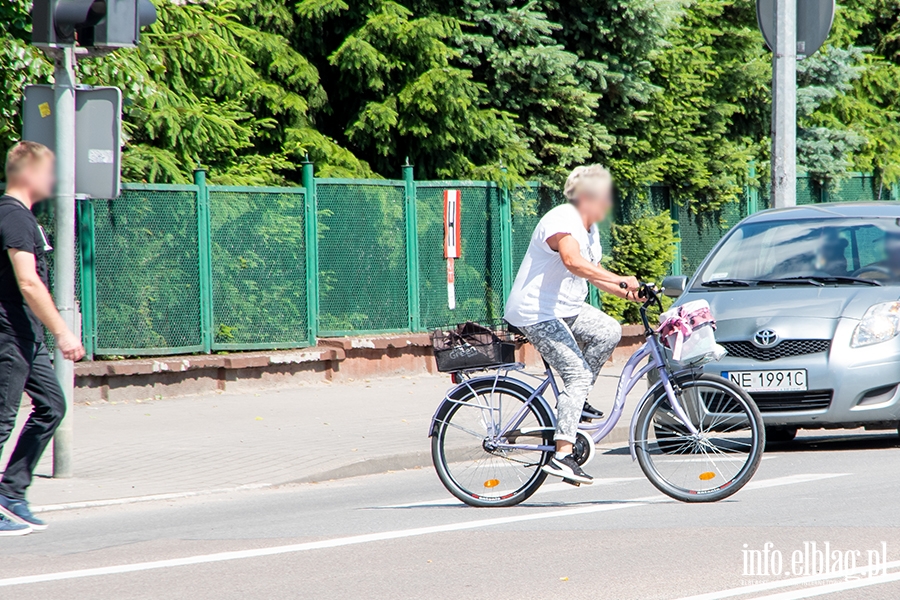 Przechodniu uważaj! Rowerzyści w Elblągu nagminnie łamią przepisy, fot. 9