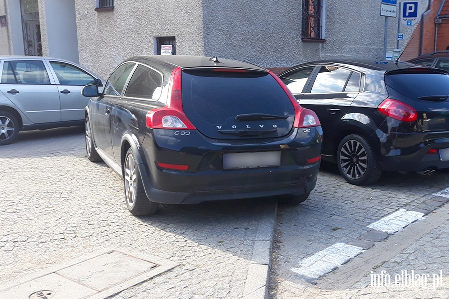 Mistrzowie parkowania w Elblągu (część 170), fot. 6