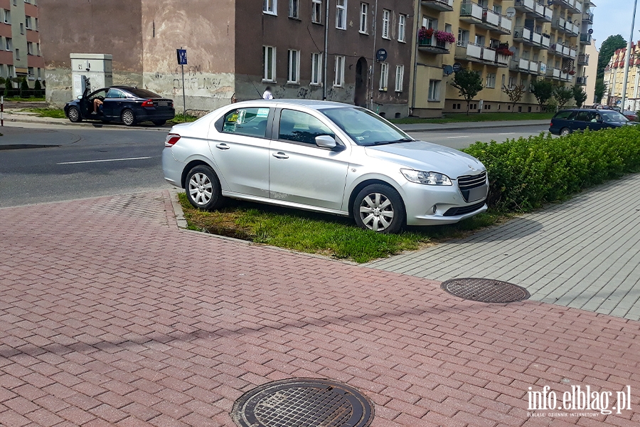 Mistrzowie parkowania w Elblgu (cz 171), fot. 12