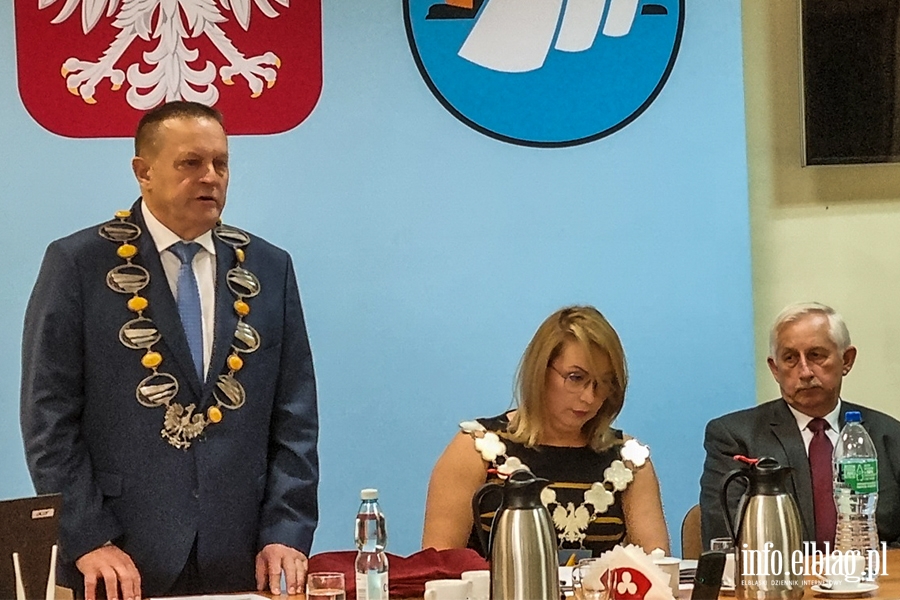 Zaprzysiężenie nowego burmistrza Krynicy Morskiej , fot. 1
