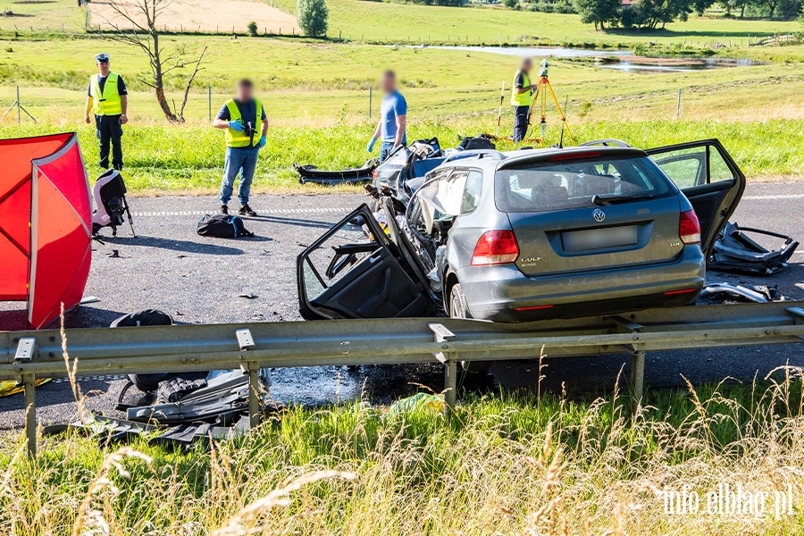 Tragedia na drodze S22 wze Mynary. Nie yj 4 osoby, fot. 11